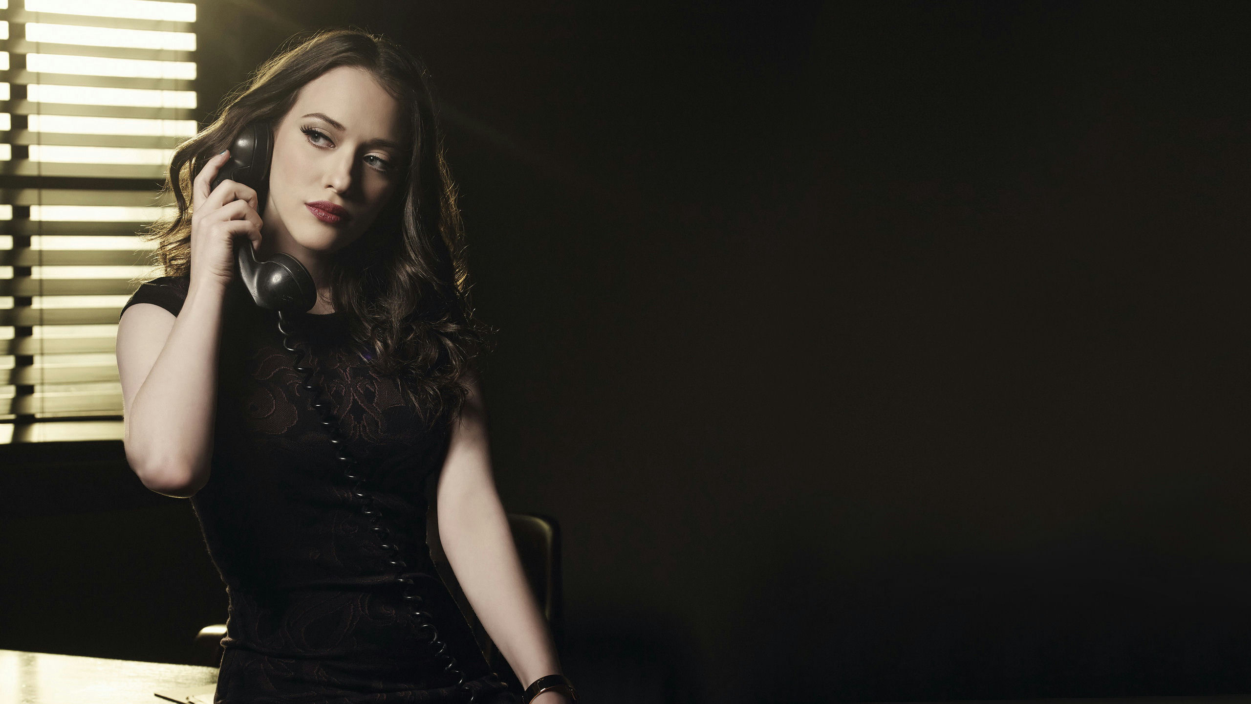 6832763-kat-dennings-picture